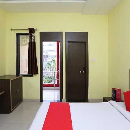 Collection O Hotel Pearl Rāipur Exterior foto